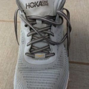 Men's Hoka One One Bondi 7- light blue/gray running shoe - Sz 11 1/2